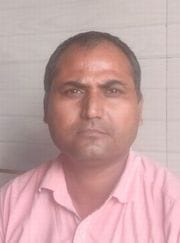 बिल्सी में व्यापारियों को जीएसटी के फायदे बताते भाजपाई। संवाद बिल्सी में व्यापारियों को जीएसटी के फायदे बताते भाजपाई। संवाद