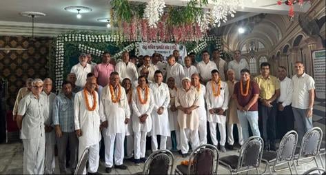 कुरुक्षेत्र। कार्यक्रम के दौरान मौजूद रोड़ क्षत्रिय प्रगति मंच के सदस्य । विज्ञप्ति कुरुक्षेत्र। कार्यक्रम के दौरान मौजूद रोड़ क्षत्रिय प्रगति मंच के सदस्य । विज्ञप्ति