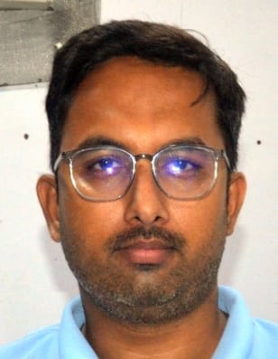 नितिन खण्डेलवाल, ग्राहक नितिन खण्डेलवाल, ग्राहक