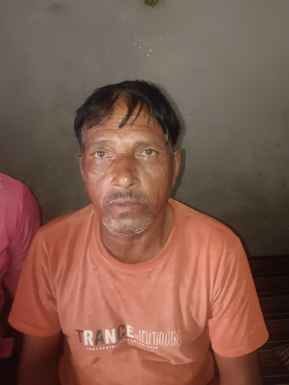 13 रोहतक स्थित शोरा कोठी पर टैंकर से पानी भरते लोग। स्रोत : अधिकारी 13 रोहतक स्थित शोरा कोठी पर टैंकर से पानी भरते लोग। स्रोत : अधिकारी