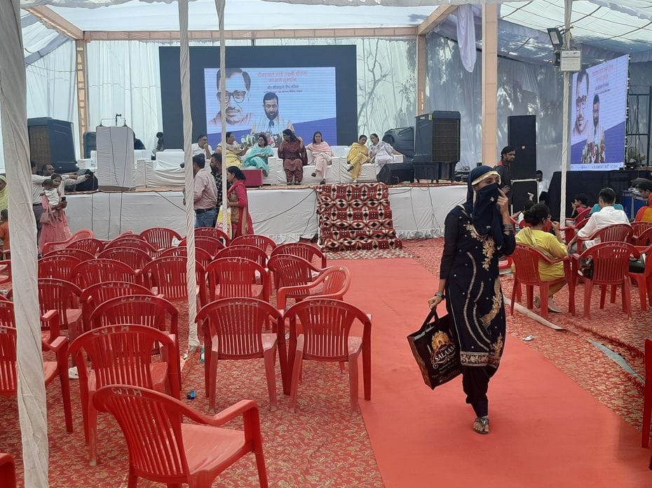 फोटो 04: सोनीपत के नागरिक अस्पताल में दीनदयाल लाडो लक्ष्मी योजना के शुभारंभ पर जिला स्तरीय कार् फोटो 04: सोनीपत के नागरिक अस्पताल में दीनदयाल लाडो लक्ष्मी योजना के शुभारंभ पर जिला स्तरीय कार्