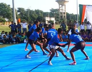 फोटो 36 कासगंज स्पोर्ट्स स्टेडियम में राज्य स्तरीय कबड्डी प्रतियोगिता में सदर विधायक देवेंद्र र फोटो 36 कासगंज स्पोर्ट्स स्टेडियम में राज्य स्तरीय कबड्डी प्रतियोगिता में सदर विधायक देवेंद्र र