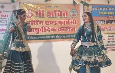 फोटो -3- जागरूकता रैली निकाले छात्र-छात्राएं। स्रोत: आयोजक