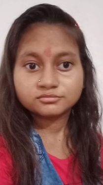 घटना स्थल पर खड़ा ट्रक। संवाद