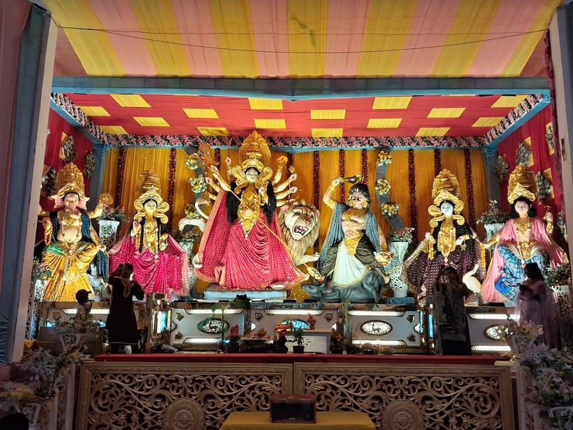 शुकुलपुरा बाजार मे स्थापित दुर्गा प्रतिमा- संवाद