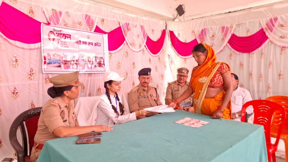 विण्ढमगंज क्षेत्र के काली मंदिर की भव्य प्रतिमा। संवाद विण्ढमगंज क्षेत्र के काली मंदिर की भव्य प्रतिमा। संवाद
