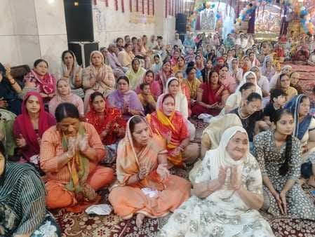 141.... तरावड़ी श्रीराम कथा में प्रवचन करते आचार्य प्रहलाद मिश्रा रामायणी। संवाद 141.... तरावड़ी श्रीराम कथा में प्रवचन करते आचार्य प्रहलाद मिश्रा रामायणी। संवाद