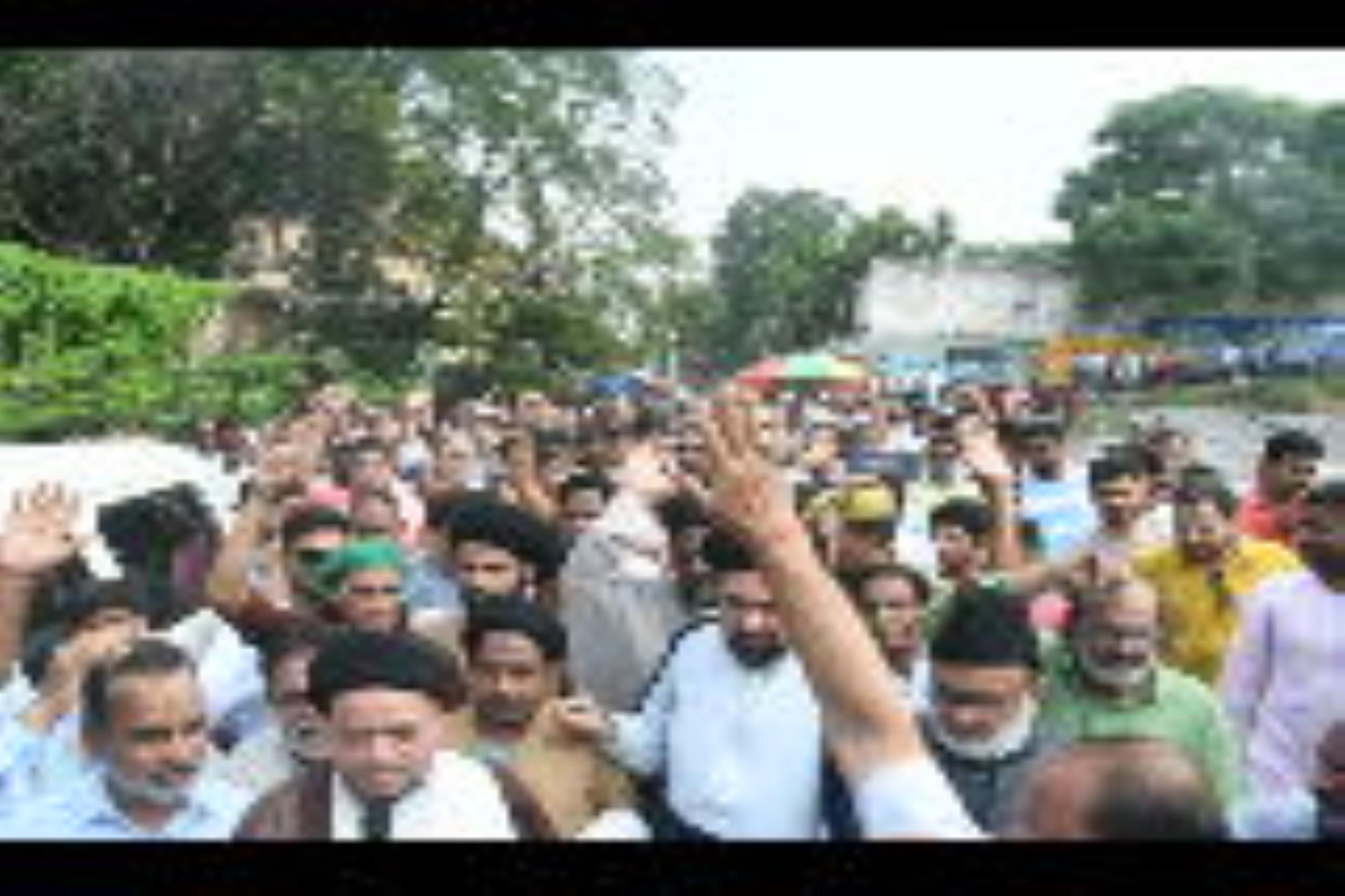 मौलाना कल्बे जव्वाद ने किया प्रदर्शन।