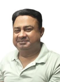 अमीनाबाद में अतिक्रमण से लगता है जाम।