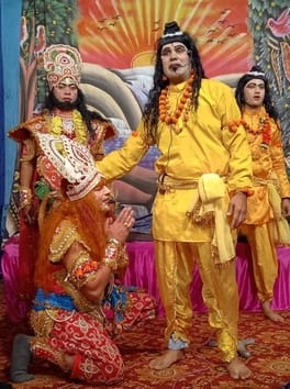 रुद्र बालाजी धाम पर मातारानी की पूजा करते भक्त। स्रोत: मंदिर कमेटी रुद्र बालाजी धाम पर मातारानी की पूजा करते भक्त। स्रोत: मंदिर कमेटी