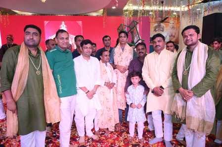 सरधना। नगर में चतुर्थ बार भगवान पारसनाथ एवं मां पद्मावती की भक्ति आराधना का आयोजन श्री विद्योदय