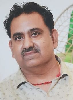 भामाशाह चौक (पुलिस लाइन) पर लगी ट्रैफिक लाइट। संवाद भामाशाह चौक (पुलिस लाइन) पर लगी ट्रैफिक लाइट। संवाद