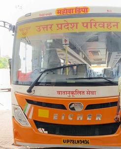 फोटो 28 एमएएचपी 08 परिचय-रोडवेज परिसर में खड़ी महोबा डिपो को मिली नई एसी बस। संवाद फोटो 28 एमएएचपी 08 परिचय-रोडवेज परिसर में खड़ी महोबा डिपो को मिली नई एसी बस। संवाद