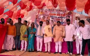 मलिहाबाद के कसमंडी कलां में रविवार को 11वीं शताब्दी में धर्म व राष्ट्र की रक्षा के लिए शहादत दे मलिहाबाद के कसमंडी कलां में रविवार को 11वीं शताब्दी में धर्म व राष्ट्र की रक्षा के लिए शहादत दे
