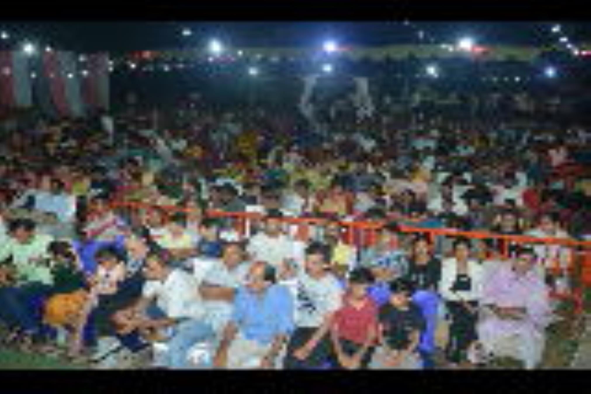 रेलवे रामलीला दशहरा कमेटी आलमबाग की ओर से रविवार को हुआ मंचन।