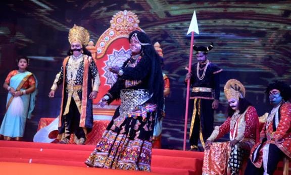 शहर में इन दिनों सभी रामलीलाओं का मंचन शुरू हो चुका है। रविवार को कहीं राम जन्म तो कहीं राम वन शहर में इन दिनों सभी रामलीलाओं का मंचन शुरू हो चुका है। रविवार को कहीं राम जन्म तो कहीं राम वन