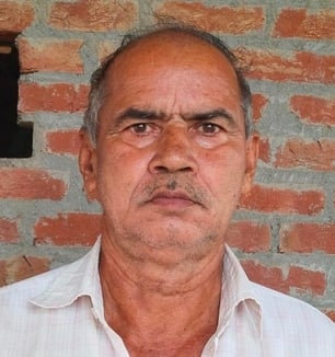 कादराबाद के गांव अनवरपुर चंडिका में स्थापित मूर्ति। संवाद कादराबाद के गांव अनवरपुर चंडिका में स्थापित मूर्ति। संवाद