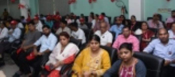 लोहिया आयुर्विज्ञान संस्थान में हृदय दिवस पर कार्यक्रम। लोहिया आयुर्विज्ञान संस्थान में हृदय दिवस पर कार्यक्रम।