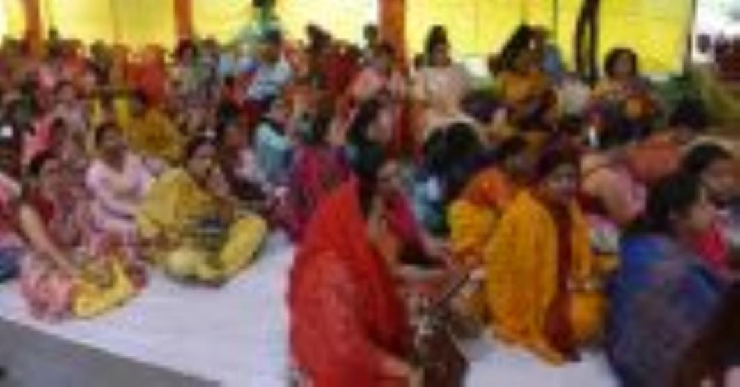 दुर्गा पूजा में भक्ति व संस्कृति का अद्भुत संगम