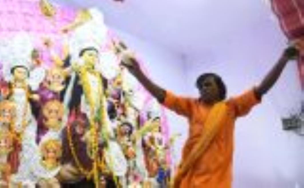 दुर्गा पूजा में भक्ति व संस्कृति का अद्भुत संगम