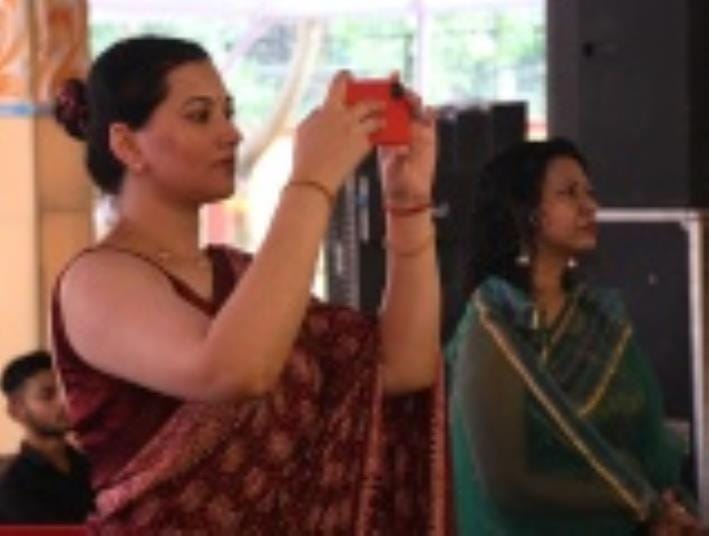 दुर्गा पूजा में भक्ति व संस्कृति का अद्भुत संगम