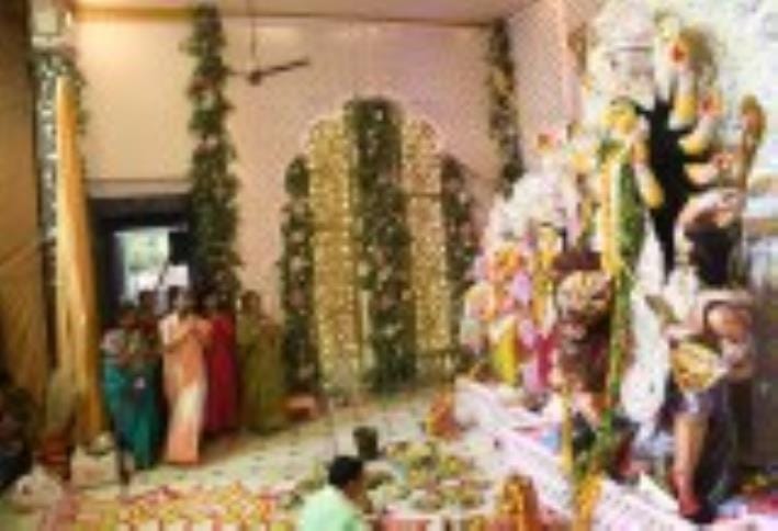 दुर्गा पूजा में भक्ति व संस्कृति का अद्भुत संगम