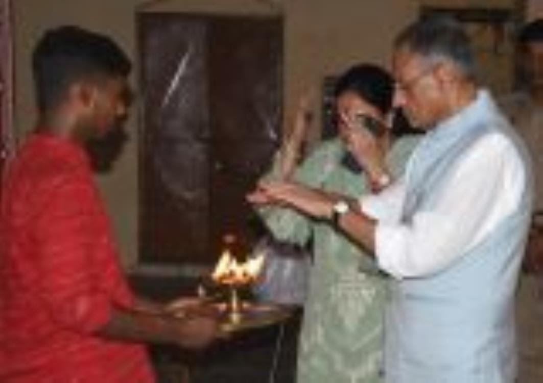 दुर्गा पूजा में भक्ति व संस्कृति का अद्भुत संगम