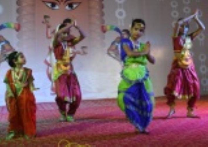 दुर्गा पूजा में भक्ति व संस्कृति का अद्भुत संगम