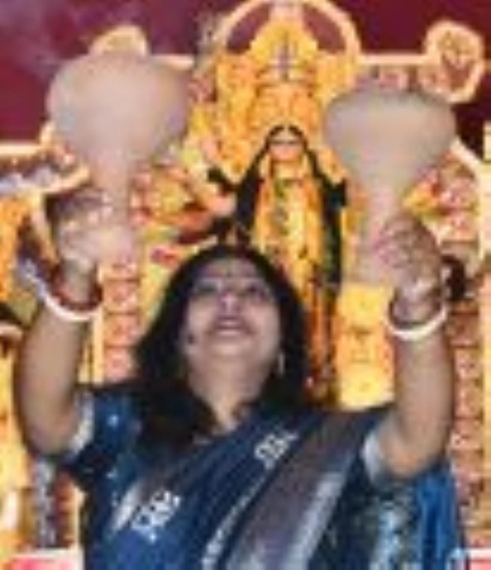 दुर्गा पूजा में भक्ति व संस्कृति का अद्भुत संगम