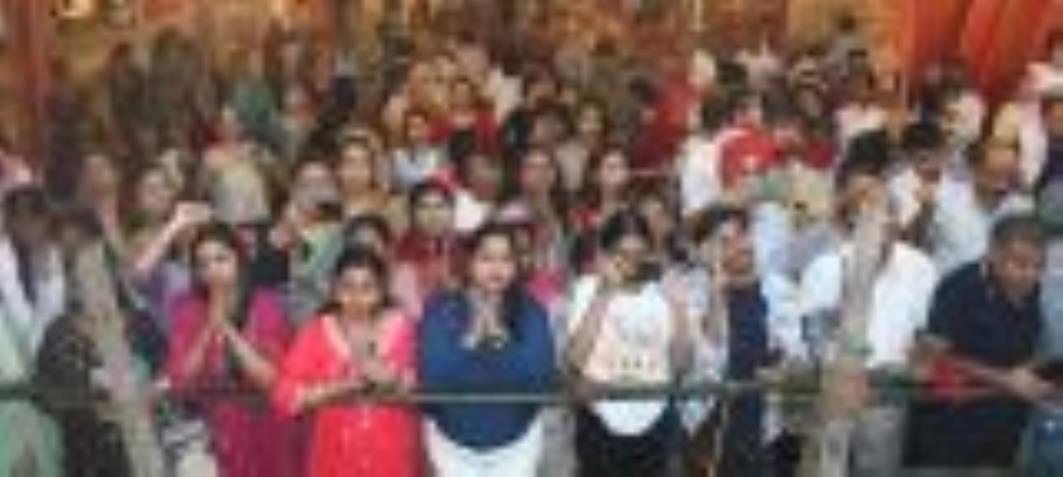 जगतजननी मां दुर्गा की आराधना के विशेष पर्व शारदीय नवरात्र की अष्टमी पर मां के अष्टम स्वरूप देवी