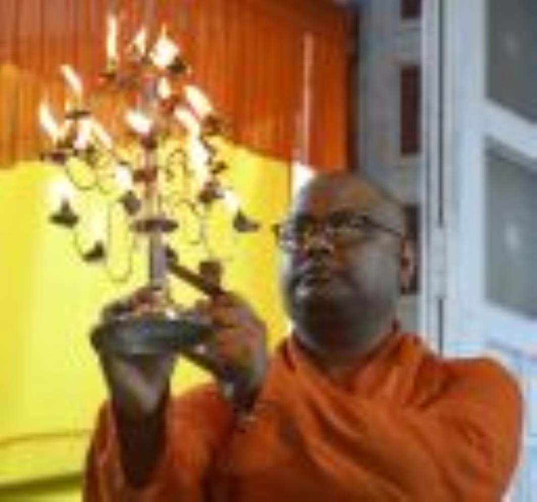  निराला नगर स्थित श्री रामकृष्ण मठ में श्रीश्री दुर्गोत्सव महोत्सव की इन दिनों धूम है। 