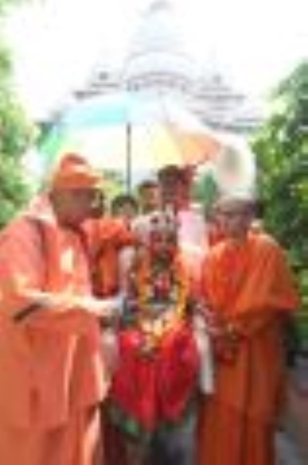  निराला नगर स्थित श्री रामकृष्ण मठ में श्रीश्री दुर्गोत्सव महोत्सव की इन दिनों धूम है। 