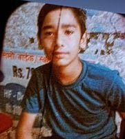 32  गांव किलोई में मंगलवार को दो किशोरों के शव मिलने के बाद बुधवार को पीजीआई के पोस्टमार्टम हाउ