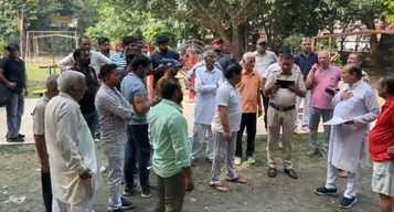 फोटो :07: सोनीपत के मुरथल रोड पर श्रीराम पार्क के झूले पर लिखे धर्म विशेष के स्लोगन। संवाद फोटो :07: सोनीपत के मुरथल रोड पर श्रीराम पार्क के झूले पर लिखे धर्म विशेष के स्लोगन। संवाद