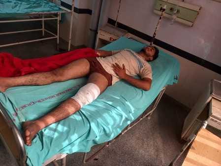 पुलिस गिरफ्त में आरोपी अखलाक