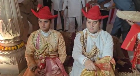 राजशाही अंदाज में सिंधिया