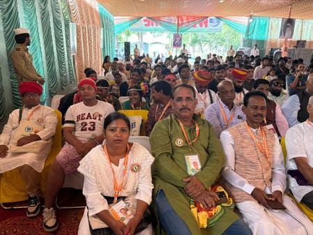 ग्लोबल युथ फेस्टिवल में संबोधन करते जम्मू कश्मीर के पूर्व मुख्यमंत्री गुलाब नबी। संवाद ग्लोबल युथ फेस्टिवल में संबोधन करते जम्मू कश्मीर के पूर्व मुख्यमंत्री गुलाब नबी। संवाद