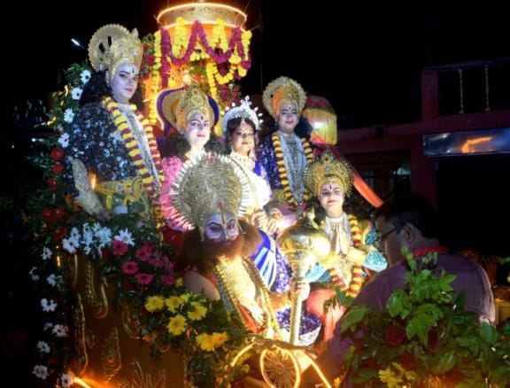 अयोध्या सा दृश्य... लक्ष्मण नगरी के भ्रमण पर निकले श्रीराम अयोध्या सा दृश्य... लक्ष्मण नगरी के भ्रमण पर निकले श्रीराम
