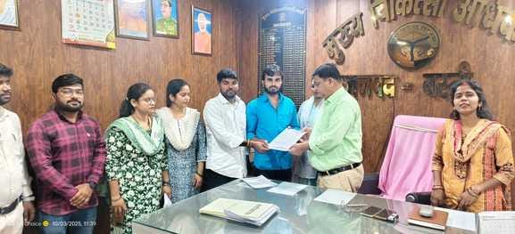 डांडिया कार्यक्रम में शामिल हुईं इनरह्वील क्लब की सदस्य व अन्य डांडिया कार्यक्रम में शामिल हुईं इनरह्वील क्लब की सदस्य व अन्य