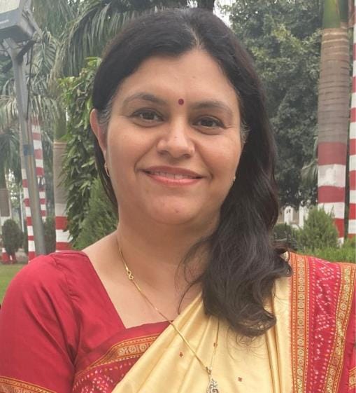 कार्यक्रम में संगठन की पदाधिकारी और मौजद महिलाएं। कार्यक्रम में संगठन की पदाधिकारी और मौजद महिलाएं।