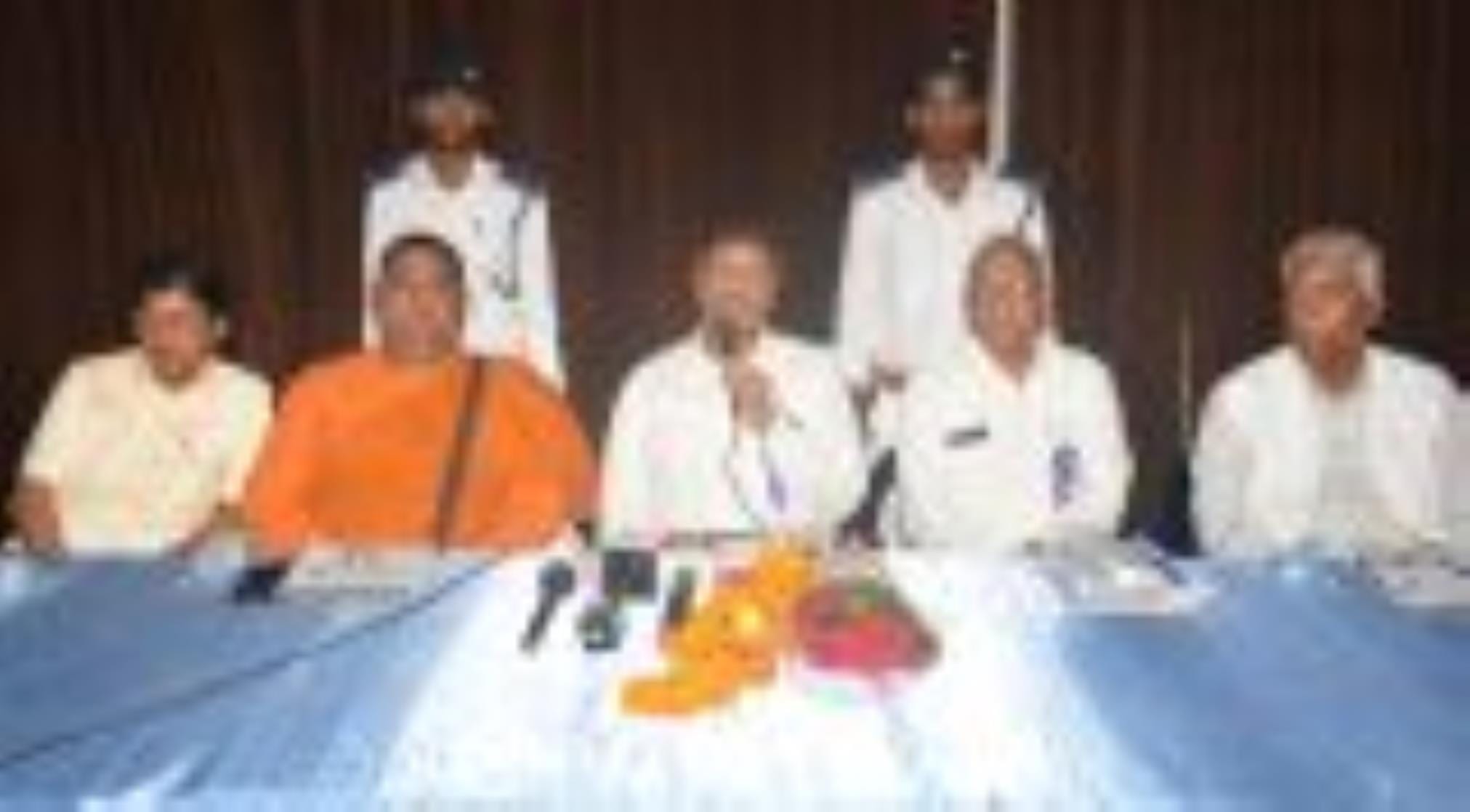 प्रेसवार्ता में बोलते भीमराव यशवंत आंबेडकर। प्रेसवार्ता में बोलते भीमराव यशवंत आंबेडकर।