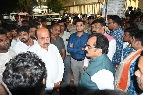 विसर्जन जुलूस वाहन आया 11 केवी विद्युत लाइन की चपेट में, दो की मौत