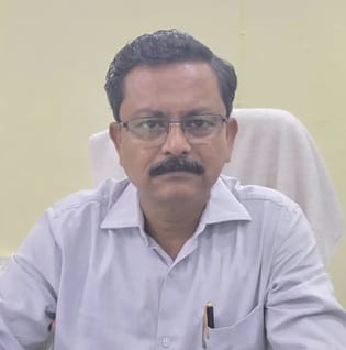 -फोटो 51 : बहादुरगढ़ में लघु सचिवालय में लगा एयर क्वालिटी मैनेजमेंट। संवाद