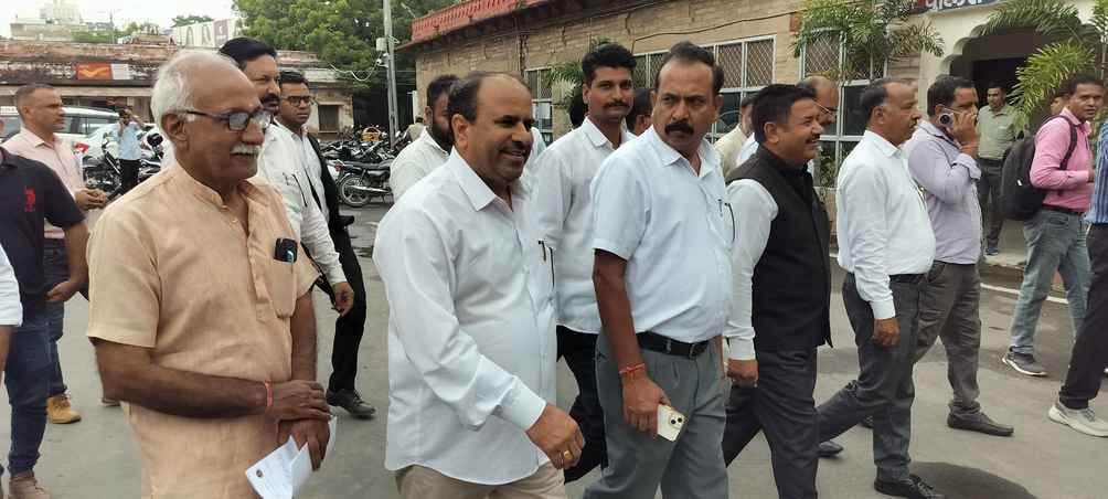 धर्मेंद्र राठौड़ की छवि खराब करने वालों पर कार्रवाई की मांग