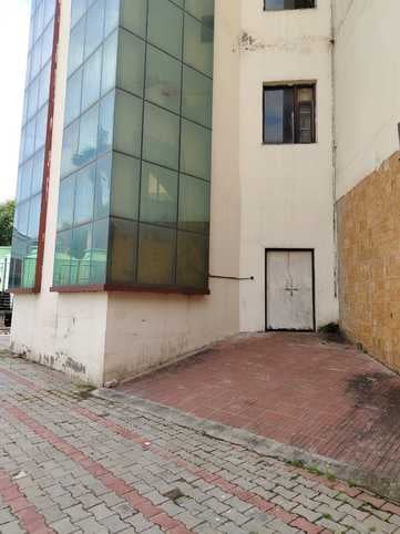 अंबाला कैंट नागरिक अस्पताल के आपातकालीन रास्ते पर लगे ताले:संवाद अंबाला कैंट नागरिक अस्पताल के आपातकालीन रास्ते पर लगे ताले:संवाद
