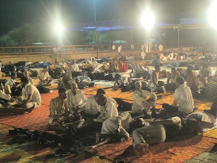 बसपा की रैली में पहुंचे समर्थक।