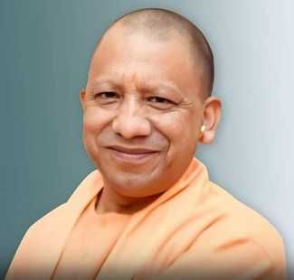 फोटो - 19 कार्यक्रम स्थल का जायजा लेते एडीजी आलोक सिंह। संवाद