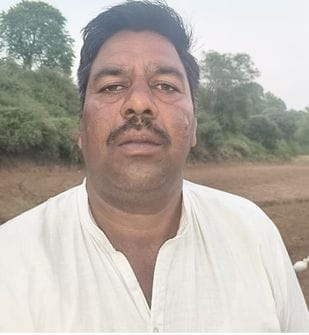 फोटो संख्या:62- जिला मुख्यालय स्थापित करवाने को लेकर लघु सचिवालय महेंद्रगढ़ में उपायुक्त कैप्टन फोटो संख्या:62- जिला मुख्यालय स्थापित करवाने को लेकर लघु सचिवालय महेंद्रगढ़ में उपायुक्त कैप्टन