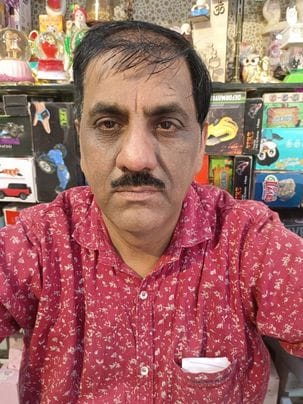 28 शहर के पुराना राजकीय स्कूल परिसर में बनाए पार्किंग स्थल पर पड़ा मलबा व कीचड़ । संवाद 28 शहर के पुराना राजकीय स्कूल परिसर में बनाए पार्किंग स्थल पर पड़ा मलबा व कीचड़ । संवाद