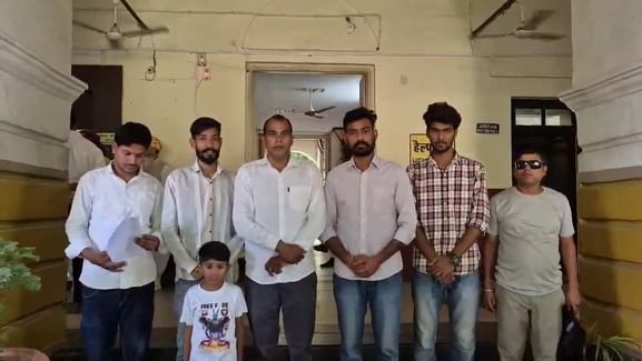 जिला कलेक्टर को सौंपा ज्ञापन जिला कलेक्टर को सौंपा ज्ञापन